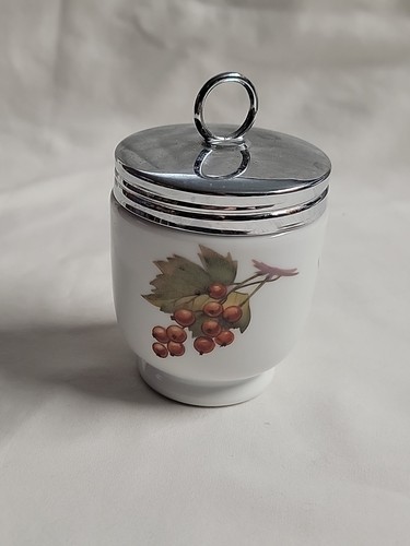Royal worcester porcelain - worcester,
